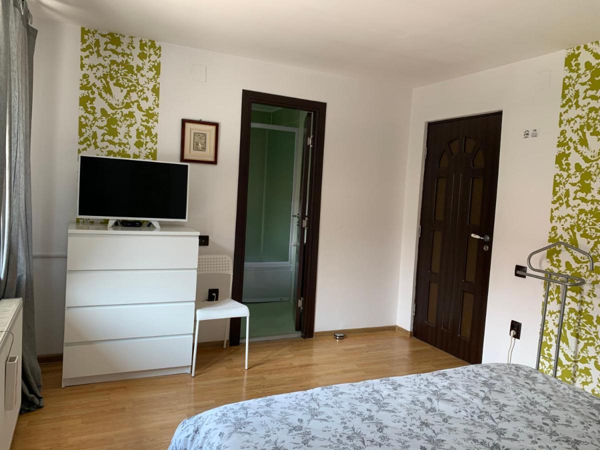 Ferienwohnung Casa Bergwald Rîşnov Exterior foto