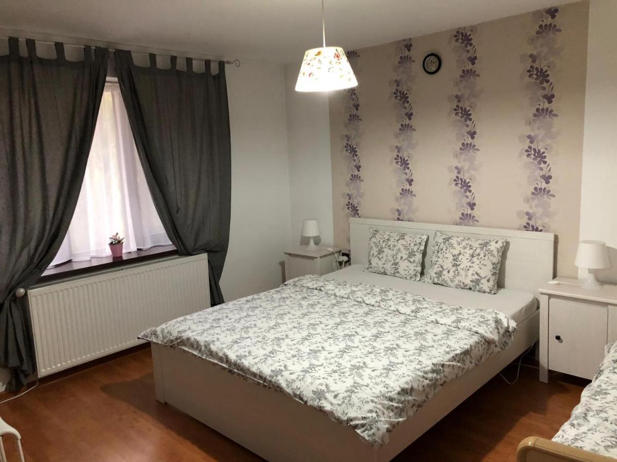 Ferienwohnung Casa Bergwald Rîşnov Exterior foto